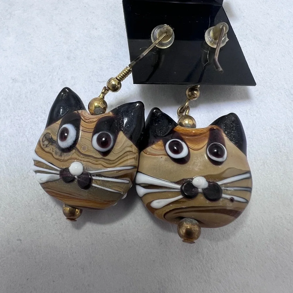 Artisan Lampwork Glass Siamese‎ Cat Earrings Brown Tan Swirl Whimsical Novelty